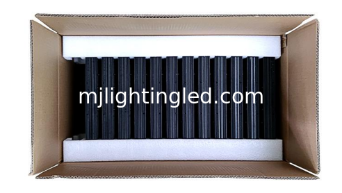 Outdoor P5 Display Module Light 320*160mm RGB Display Panels For Advertising Screen supplier